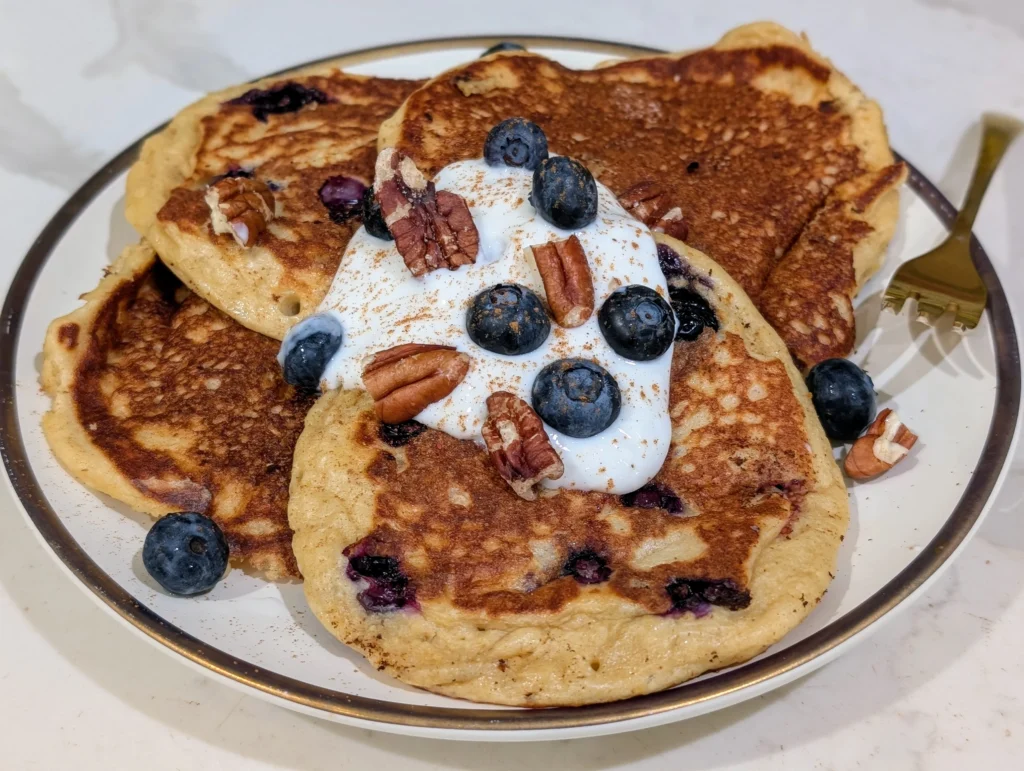 Greek yogurt-Oatmeal pancakes